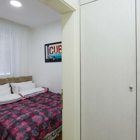 Apartment Promenada 35 Νόβι Σαντ Εξωτερικό φωτογραφία
