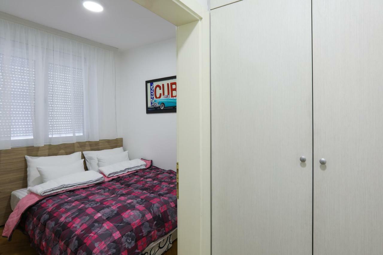 Apartment Promenada 35 Νόβι Σαντ Εξωτερικό φωτογραφία