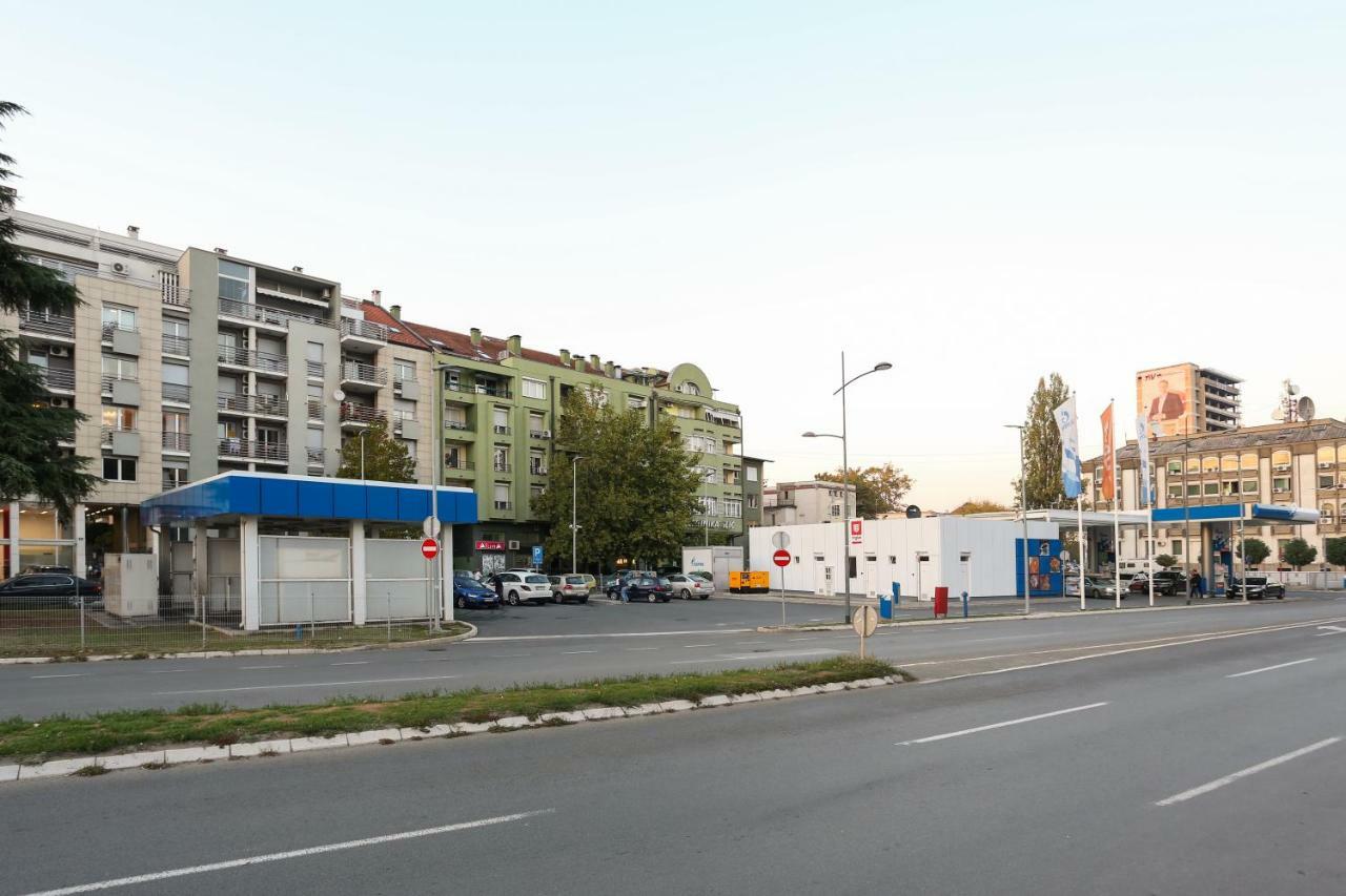 Apartment Promenada 35 Νόβι Σαντ Εξωτερικό φωτογραφία